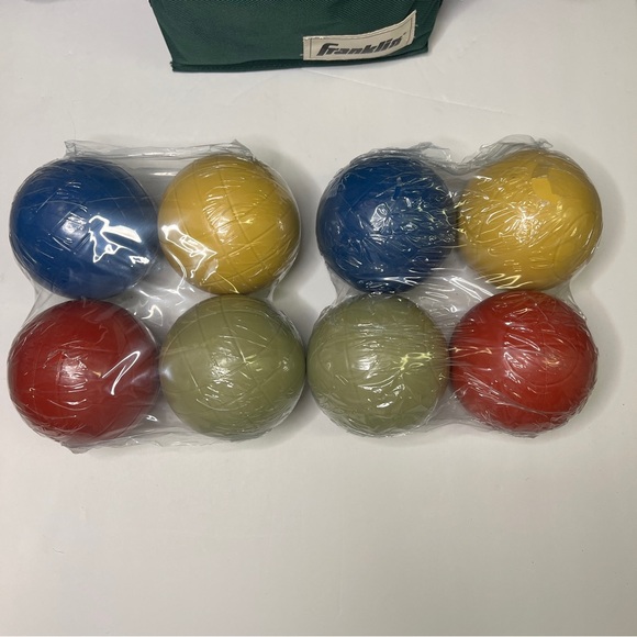 Bocce Ball Set Regulation Outdoor Family Bocce Game for Backyard Lawn New - Picture 2 of 8